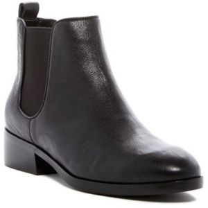 Beautiful Chelsea Cole Haan Landsman boots